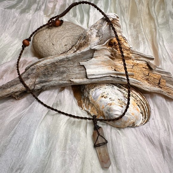 Lithium Quartz Crystal Macrame Necklace - Picture 3 of 3